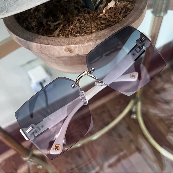 Rimless Square Fashion Sunglasses Gradient Lens Cut Edge Glasses Eyewear UV400 - Picture 4 of 7